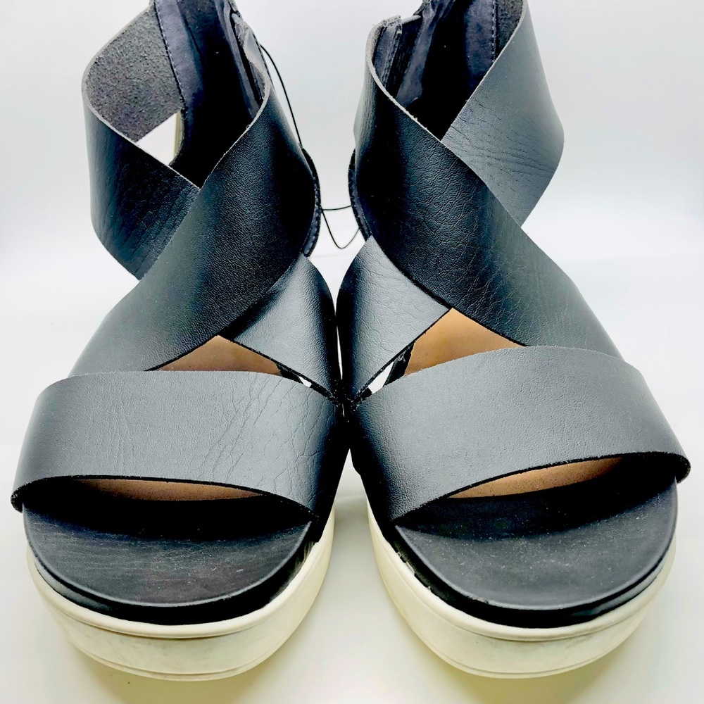 A New Day Women’s Hummingbird Sandals